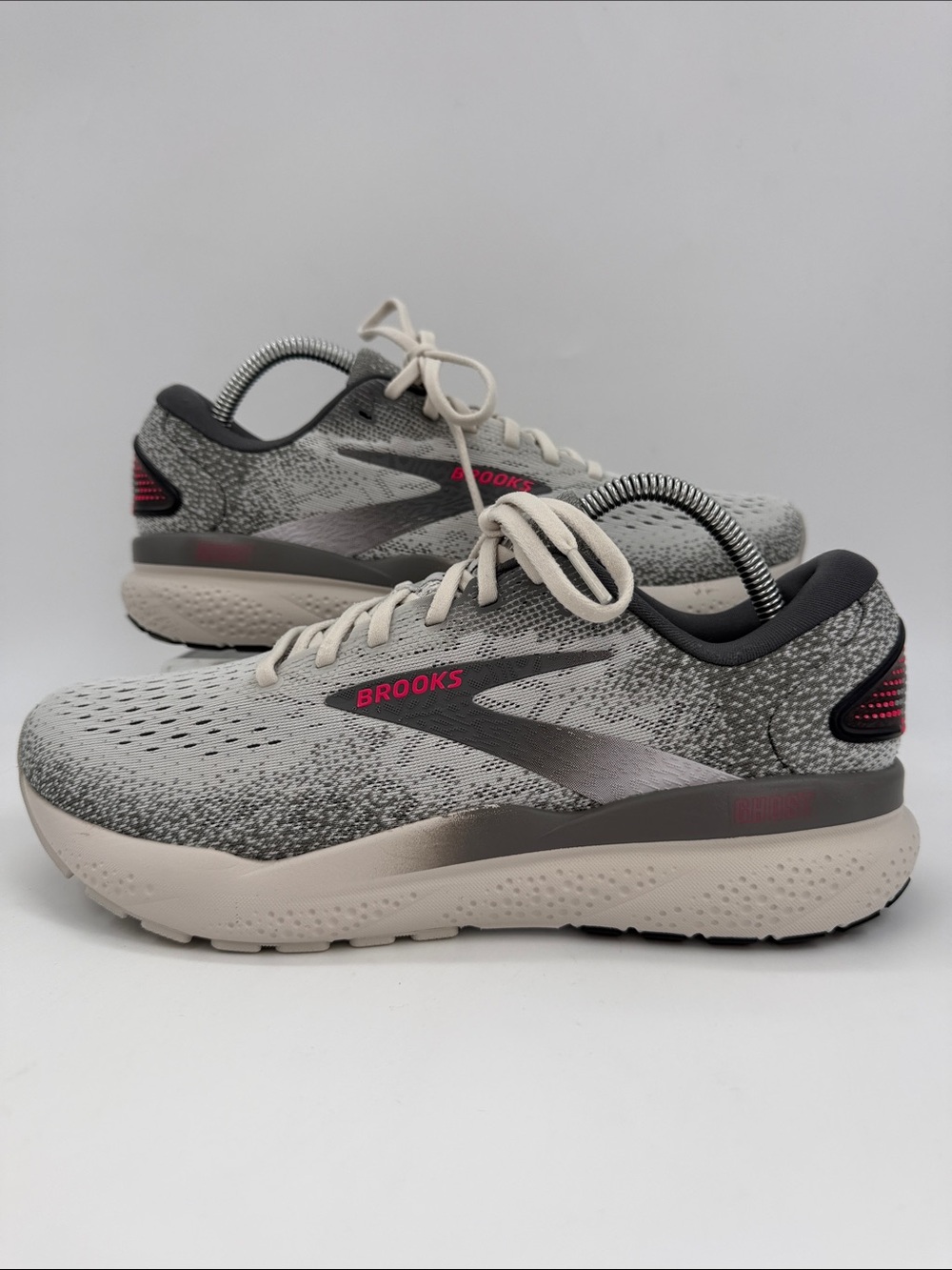 Brooks Ghost 16 Gray - Gargoyle Pink Women's Size 10 Running Shoes